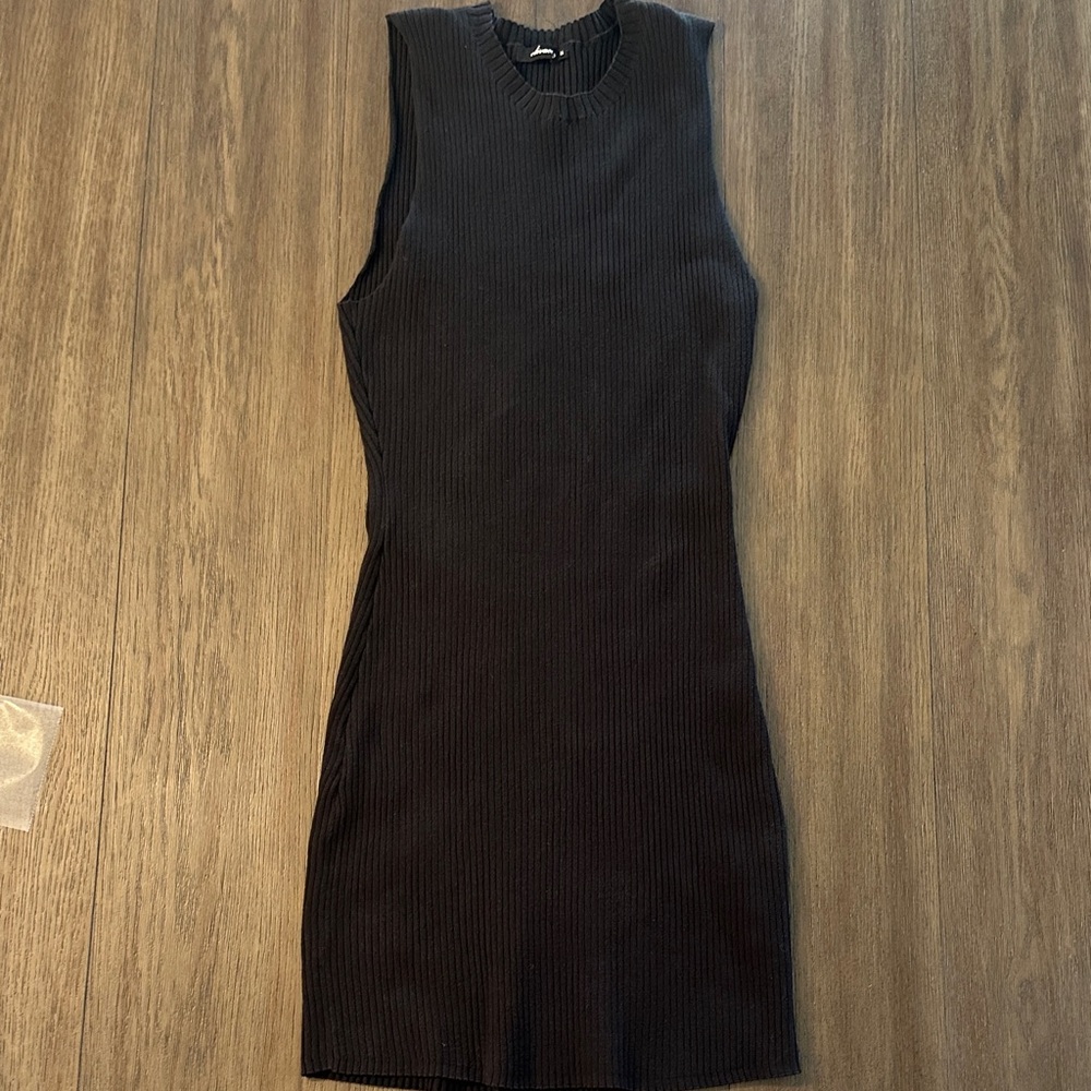 Olivaceous Elegant Black Sleeveless Dress